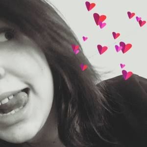 Meet your Posher, Danielle